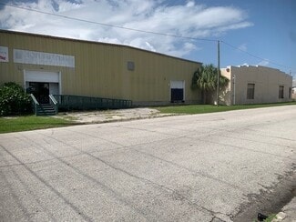 Tampa, FL Retail - 1102-1120 N Rome Ave
