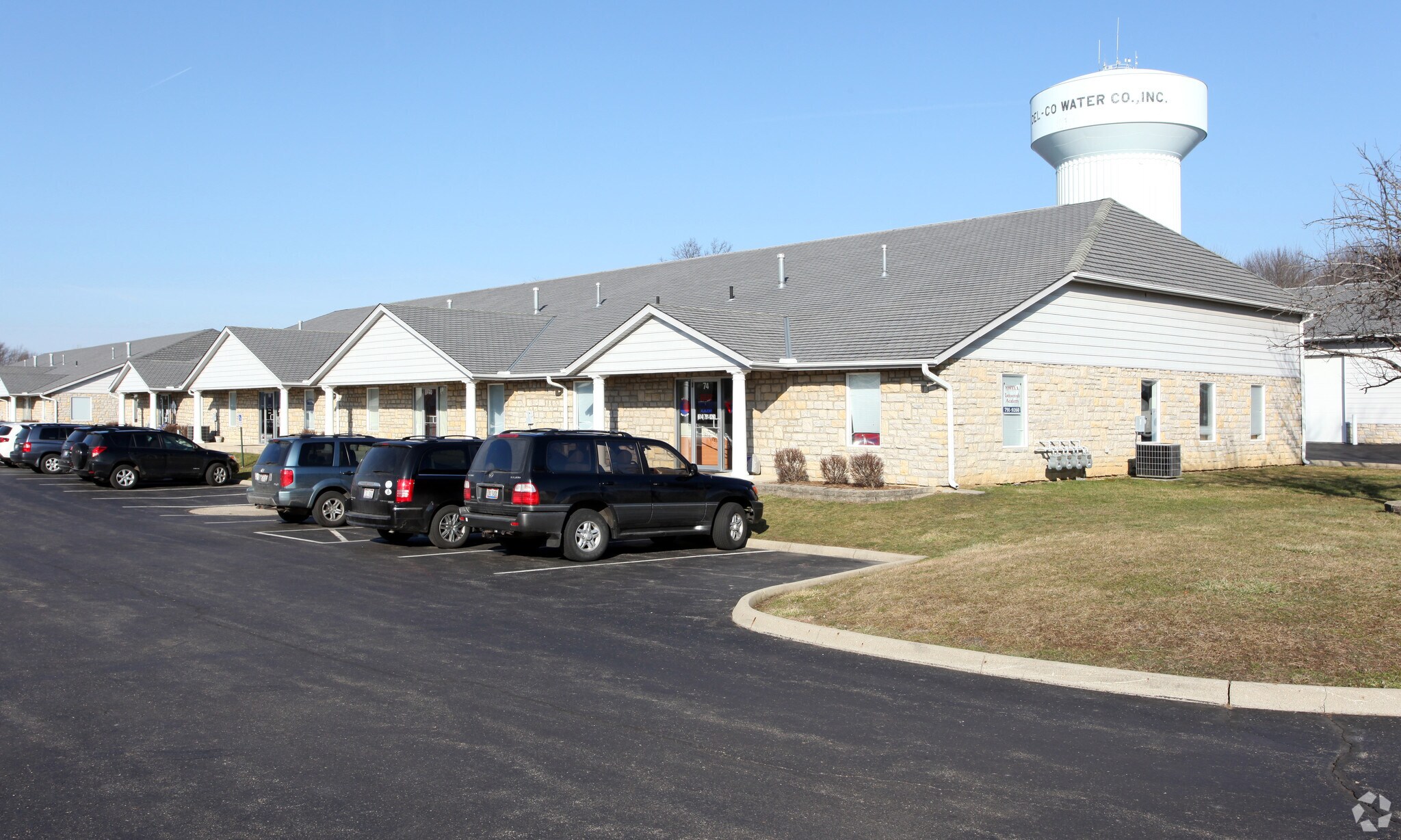 6274 Village Pointe Dr Powell, OH 43065 Flex Property for Lease on