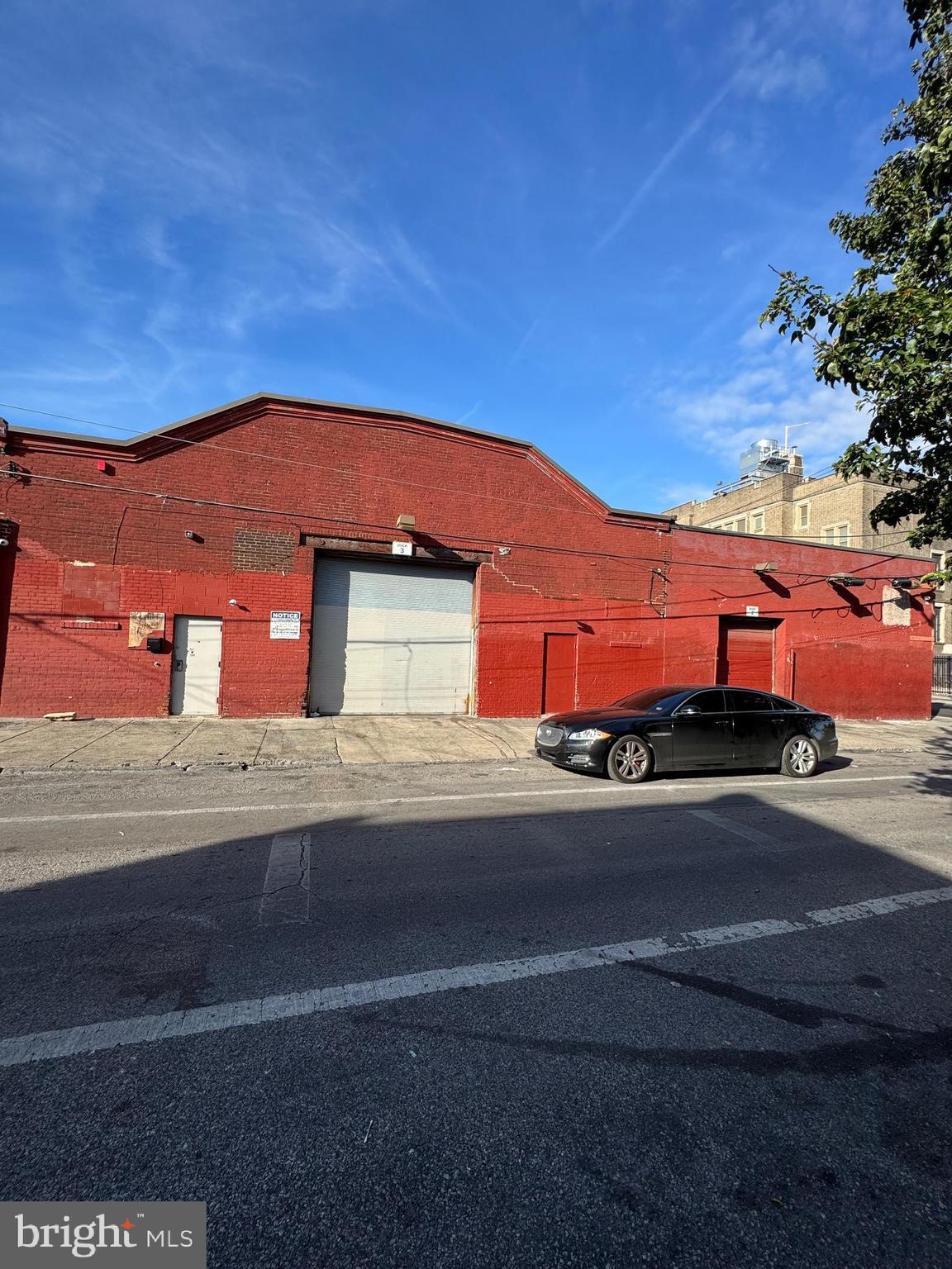 1900 E Clementine St, Philadelphia, PA for Sale