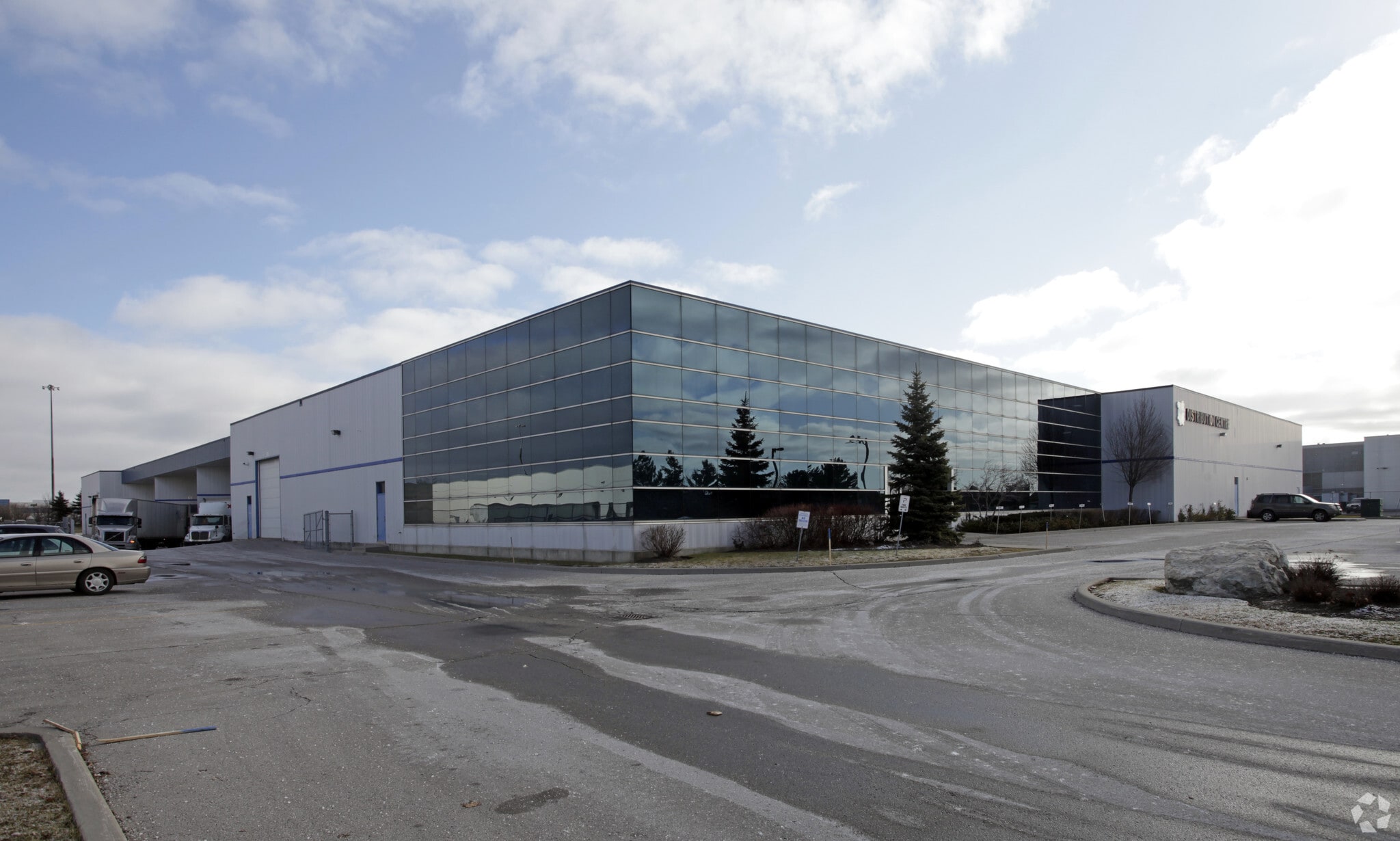 441 Chrislea Rd, Vaughan, ON for Sale