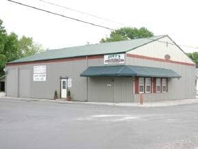 Staunton, IL Restaurant - 423 W Henry St