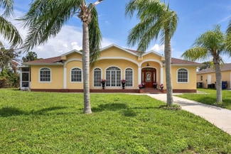 North Port, FL Specialty - 12209 Cotorro Ave