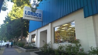 Vancouver, BC Retail - 338 2nd Av E