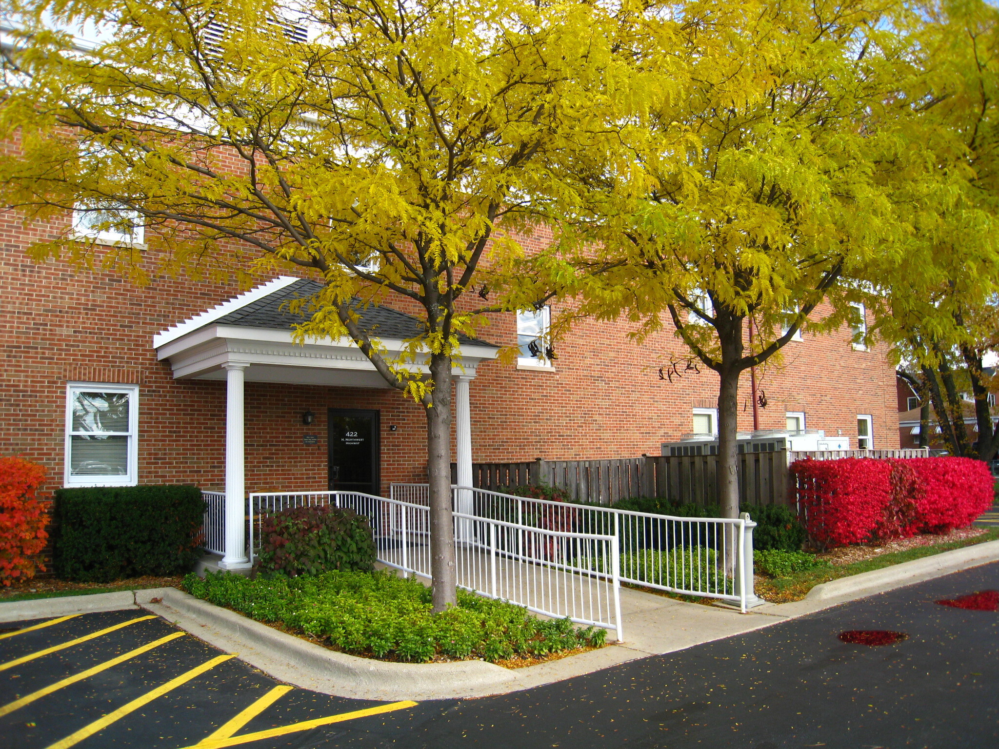 422 N Northwest Hwy, Park Ridge, IL for Rent