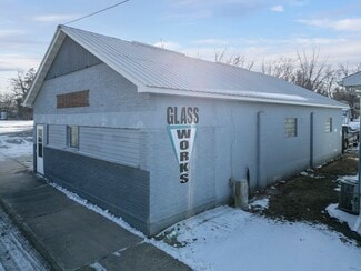 Charles City, IA Specialty - 1004 5th Ave