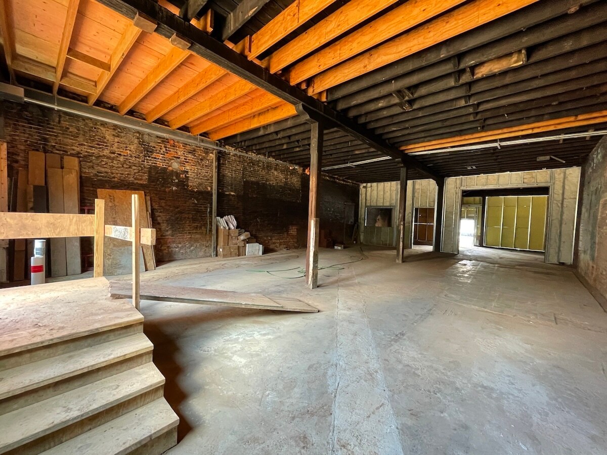 255 Peters St SW, Atlanta, GA for Rent