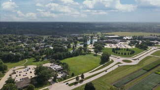 Johnston, IA Commercial - 6812 62nd Avenue