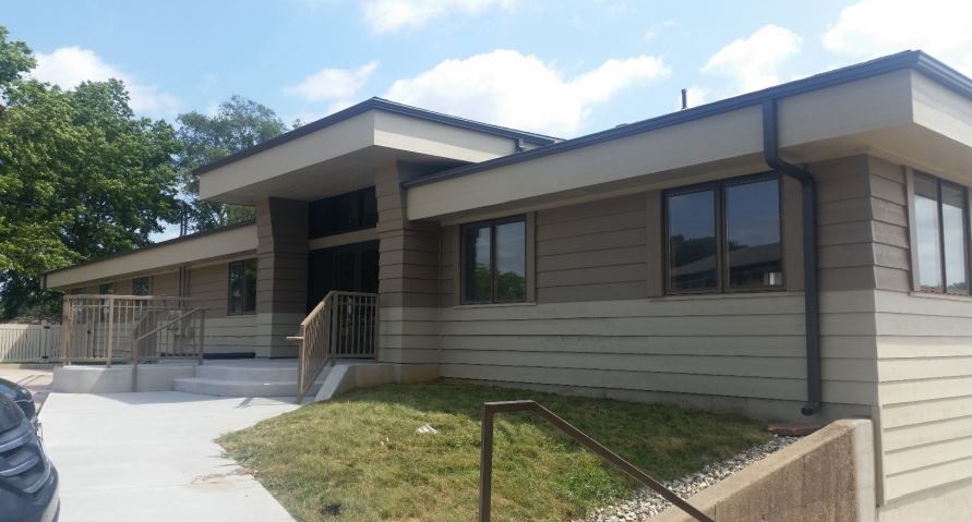 2945 SW Wanamaker Dr, Topeka, KS for Rent