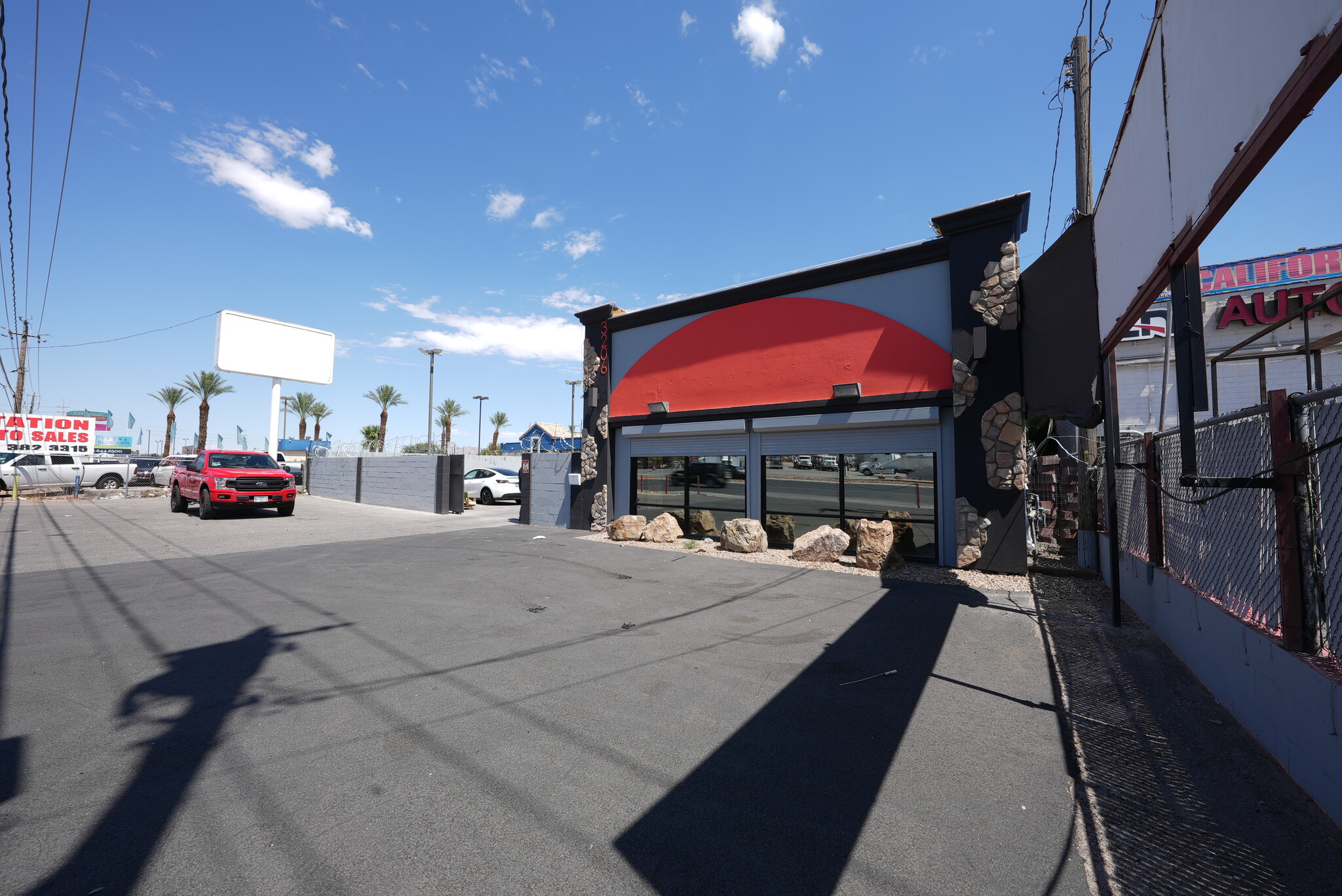 3206 N Las Vegas Blvd, Las Vegas, NV for Sale