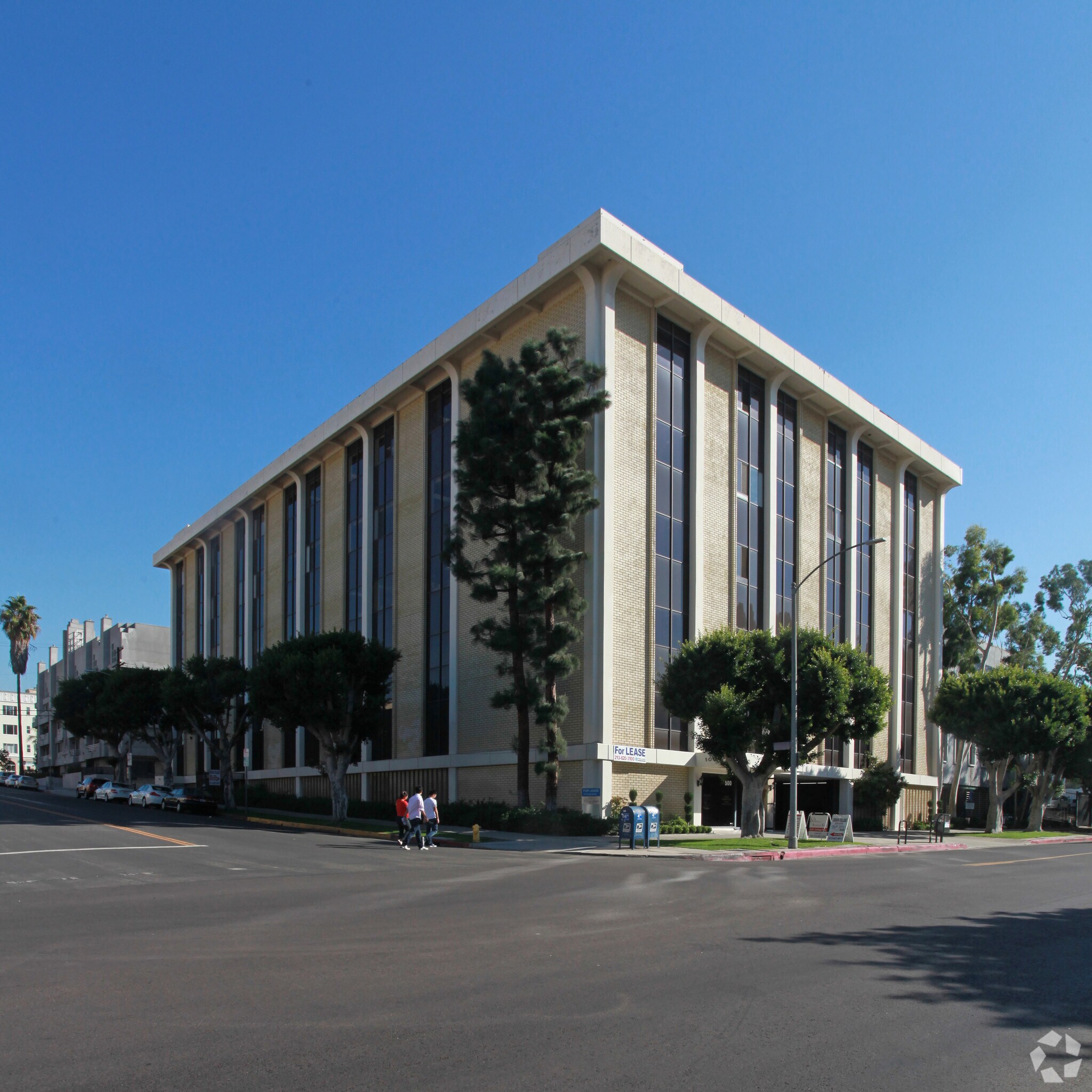 500 Shatto Pl, Los Angeles, CA for Rent