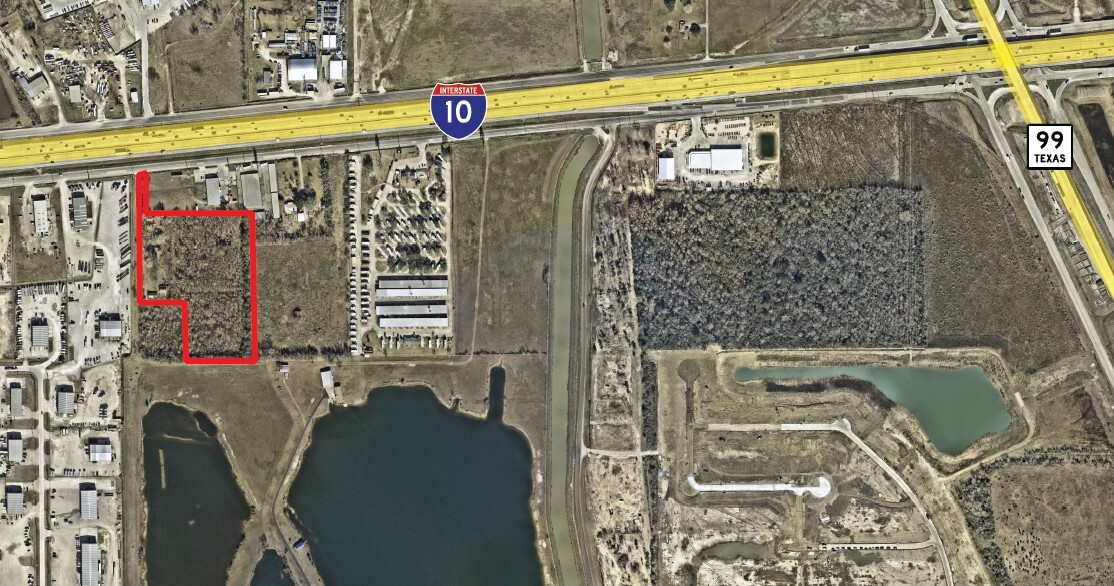 11524 IH-10, Baytown, TX for Sale