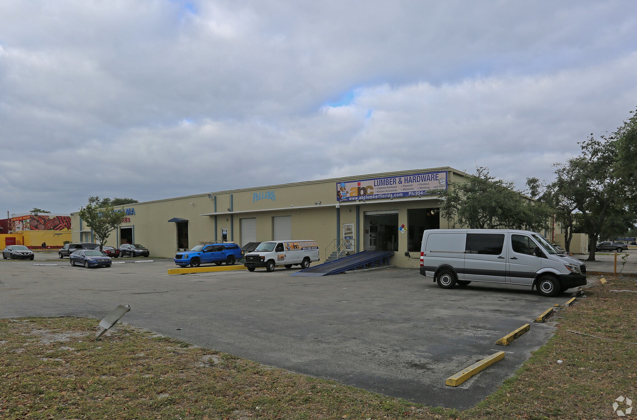 4000-4010 N 28th Ter, Hollywood, FL for Rent