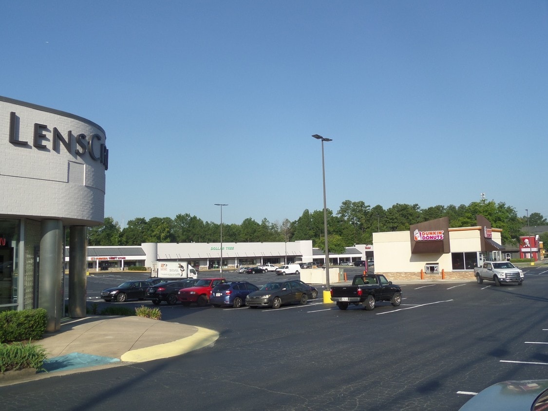4015 Holcomb Bridge Rd, Peachtree Corners, GA for Rent