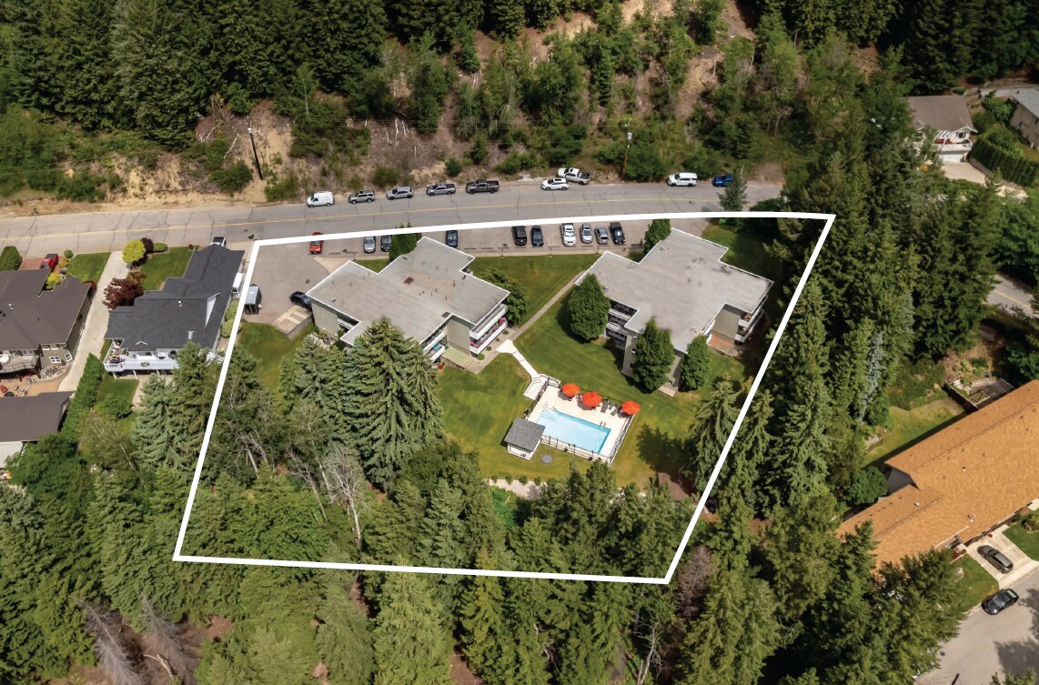 3270 Laburnum Dr, Trail, BC for Sale