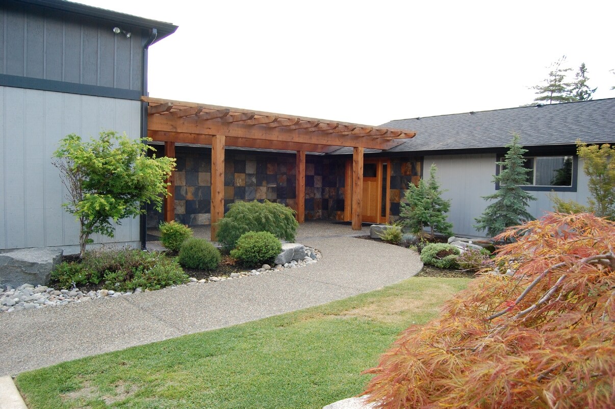 11301 E 17th Ave, Tacoma, WA for Sale