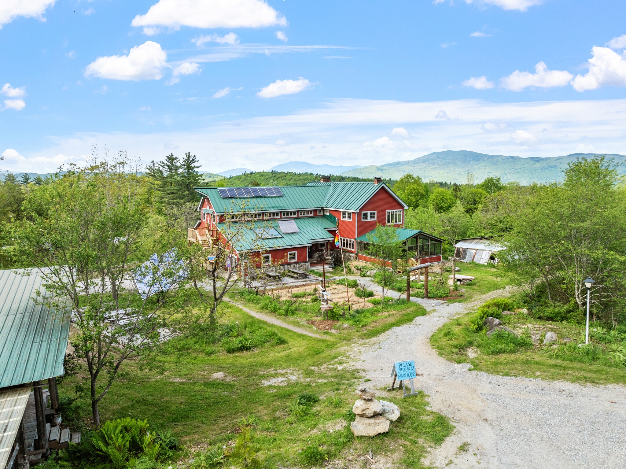 218 Streeter Woods Rd, Dorchester, NH for Sale