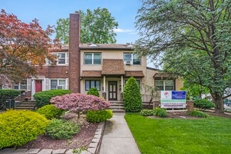 Staten Island, NY Office/Residential - 482 Manor Rd