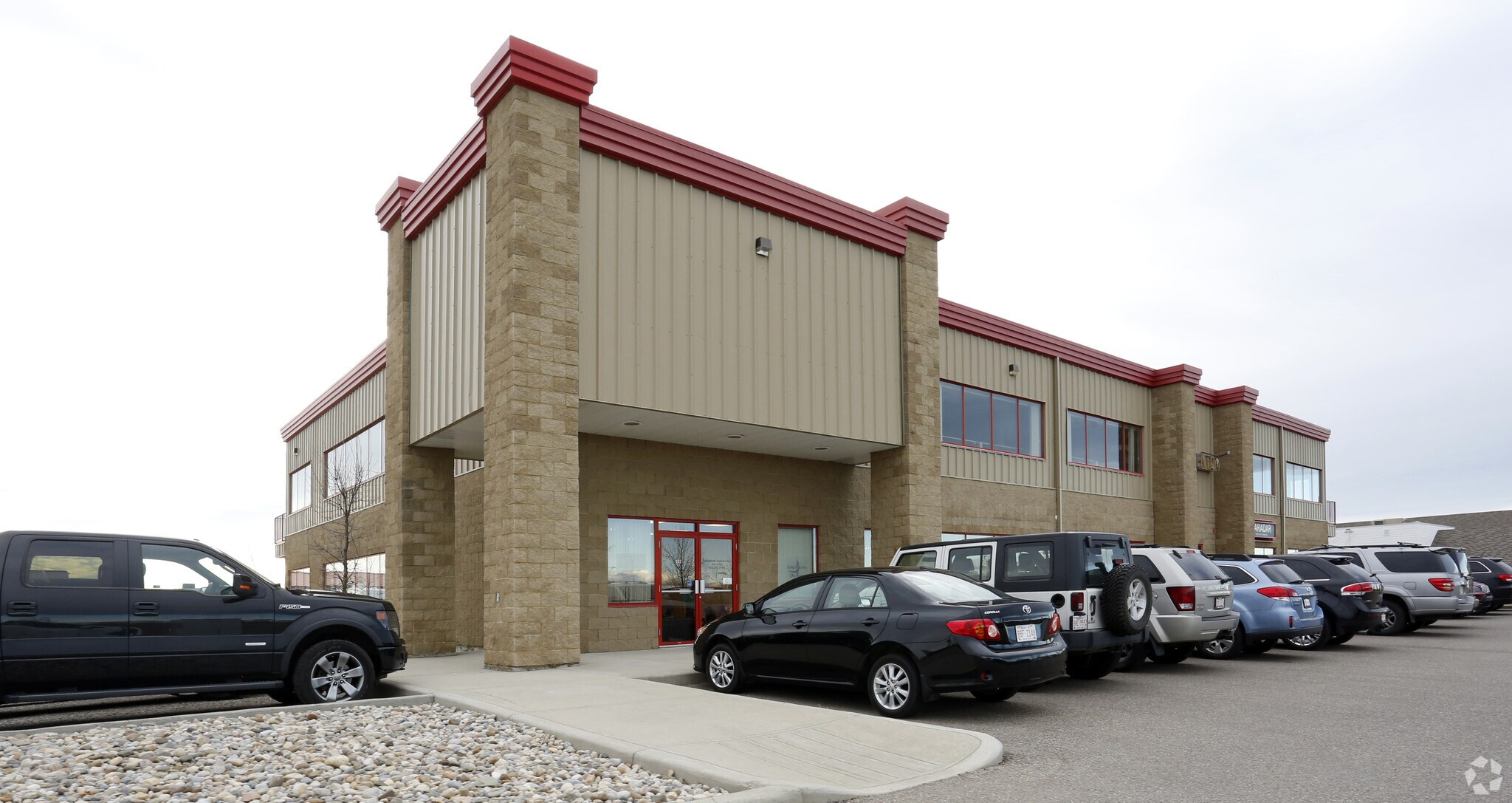 16 Commercial Dr Calgary, AB T3Z 2A7 Industrial Property for Sale on
