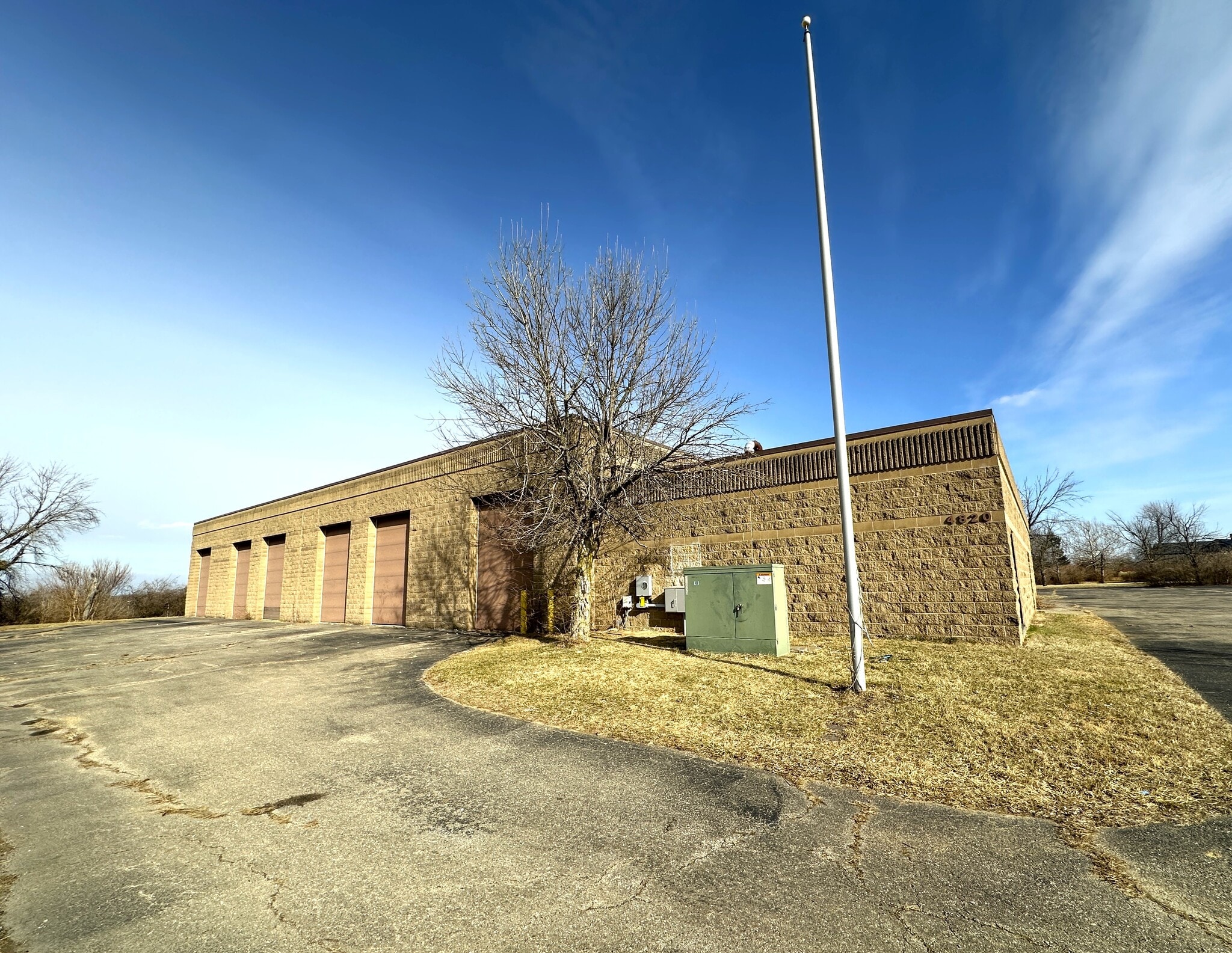 4820 Wolf Rd, Dayton, OH for Rent