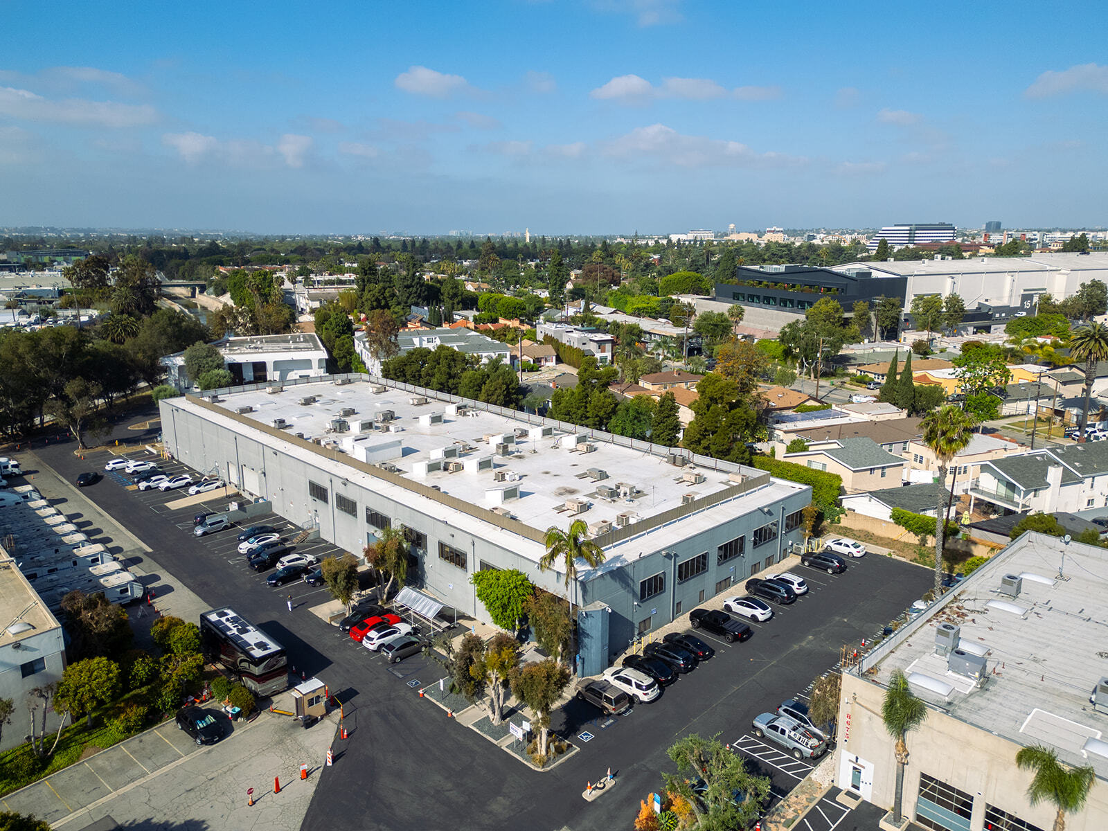 8680 Hayden Pl, Culver City, CA for Rent