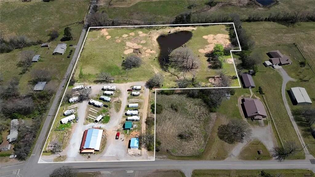 34668 Reichert Summerfield Rd, Wister, OK for Sale