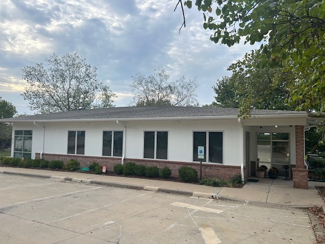 511 SW Jefferson St, Lee's Summit, MO for Rent