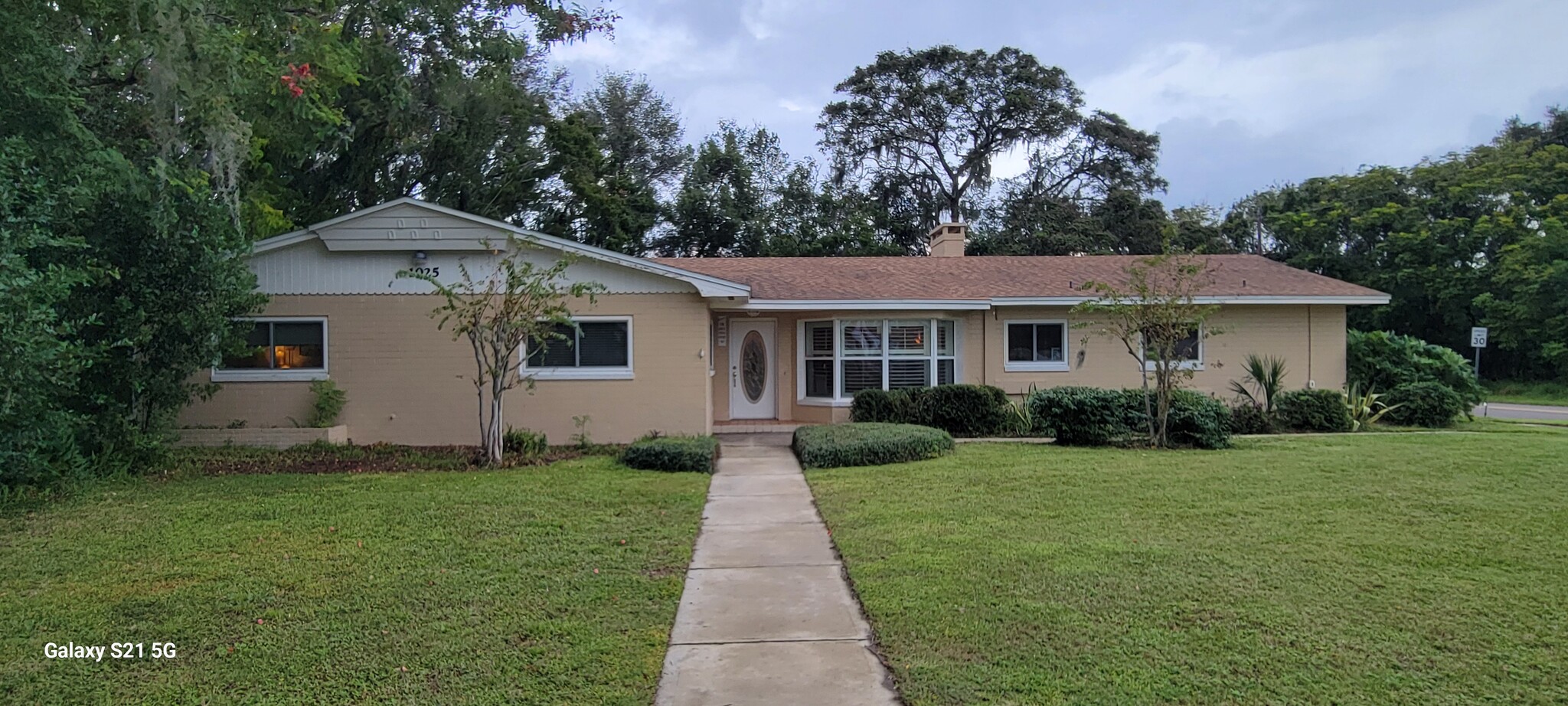 1025 W New York Ave, Deland, FL for Rent