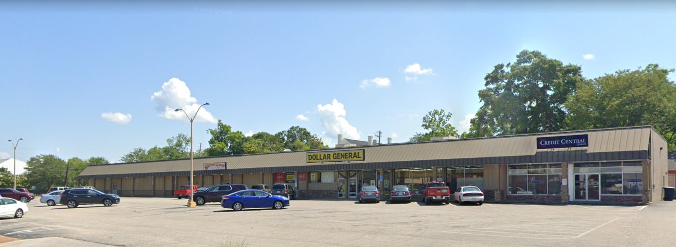 131 S East Ave, Ozark, AL for Rent
