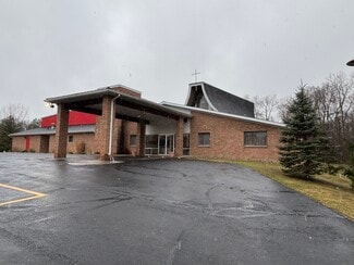 Holly, MI Churches - 961 E Maple St