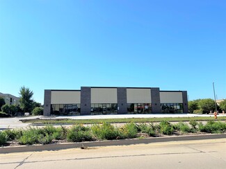 Champaign, IL Storefront - 409 Town Center Blvd