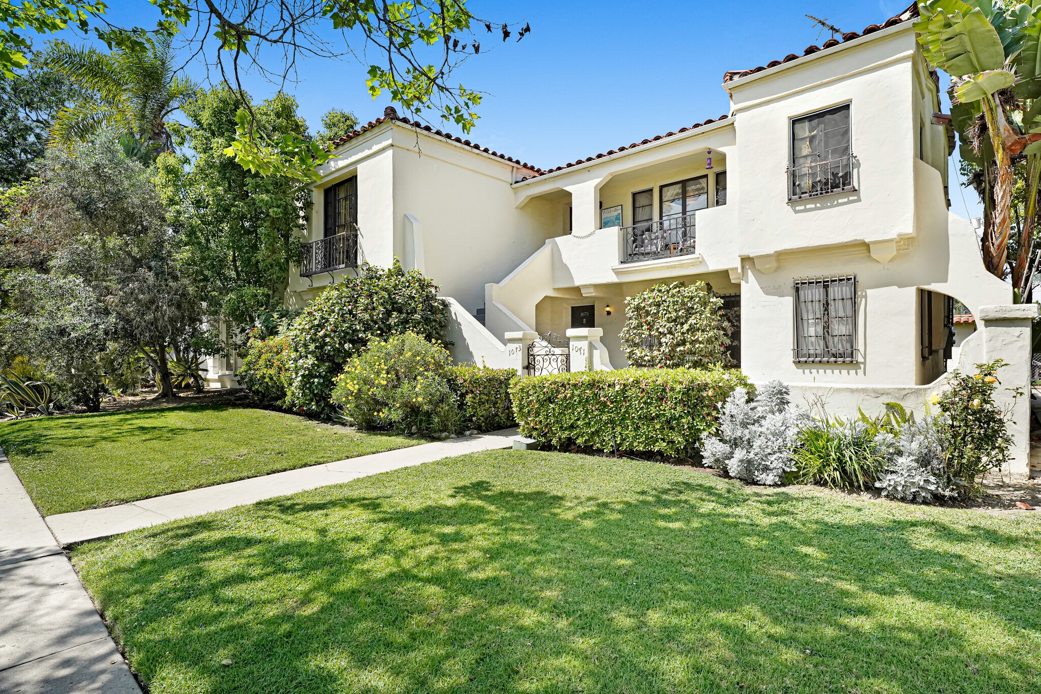 1071 S Crescent Heights Blvd, Los Angeles, CA for Sale