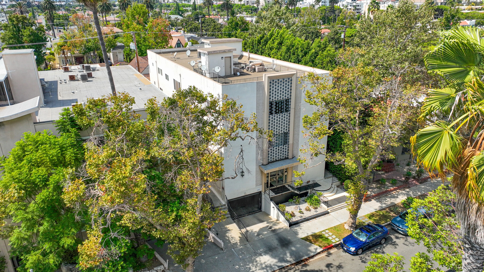 245 N Almont Dr, Beverly Hills, CA for Sale