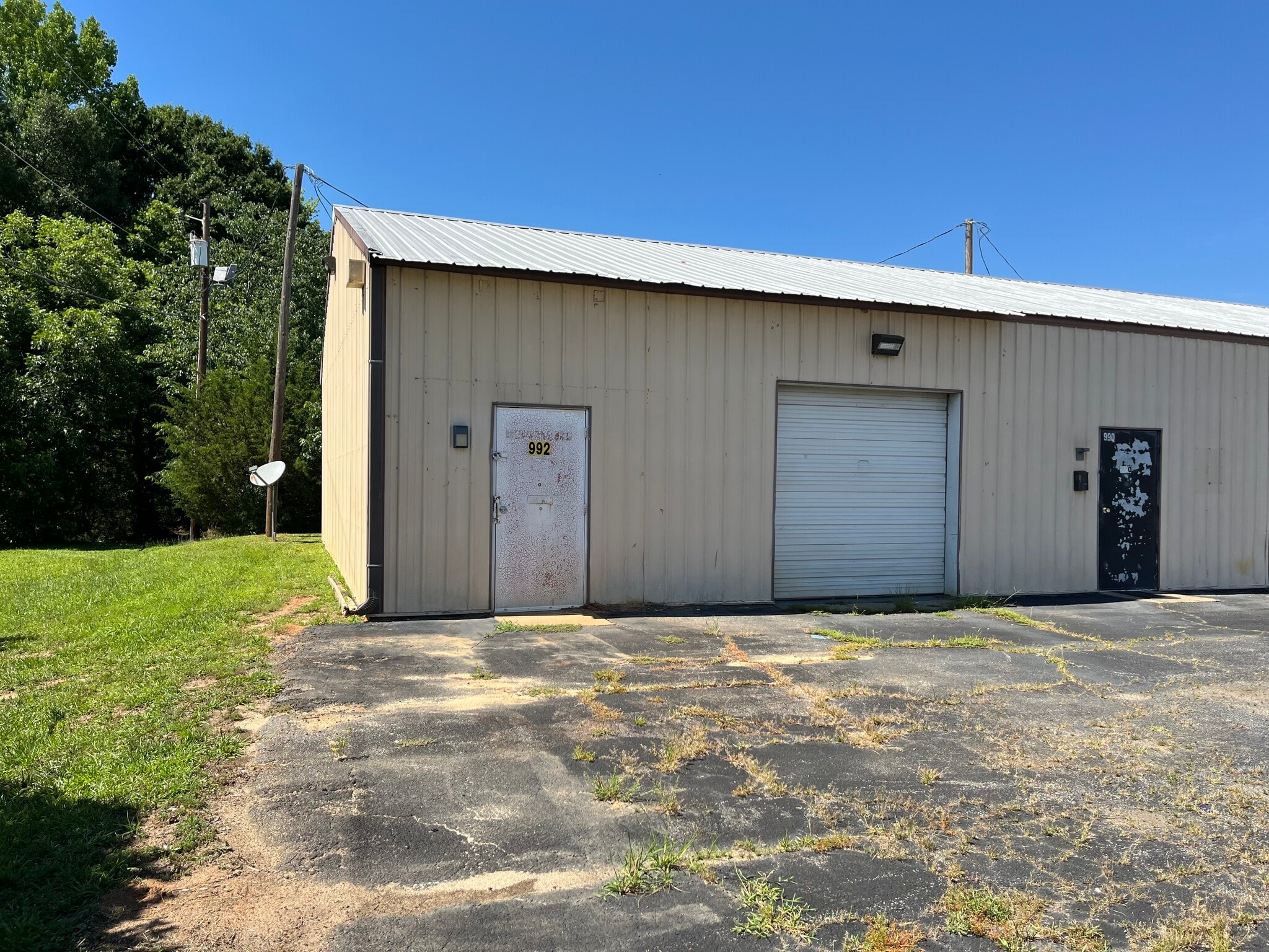992 W Park Dr, Anderson, SC for Rent