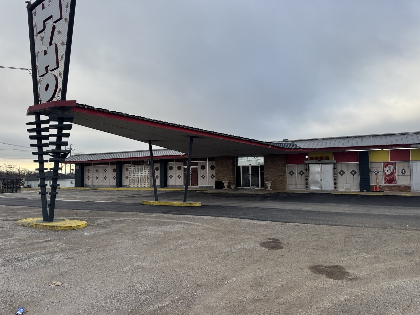 2315 W Jefferson St, Grand Prairie, TX for Rent