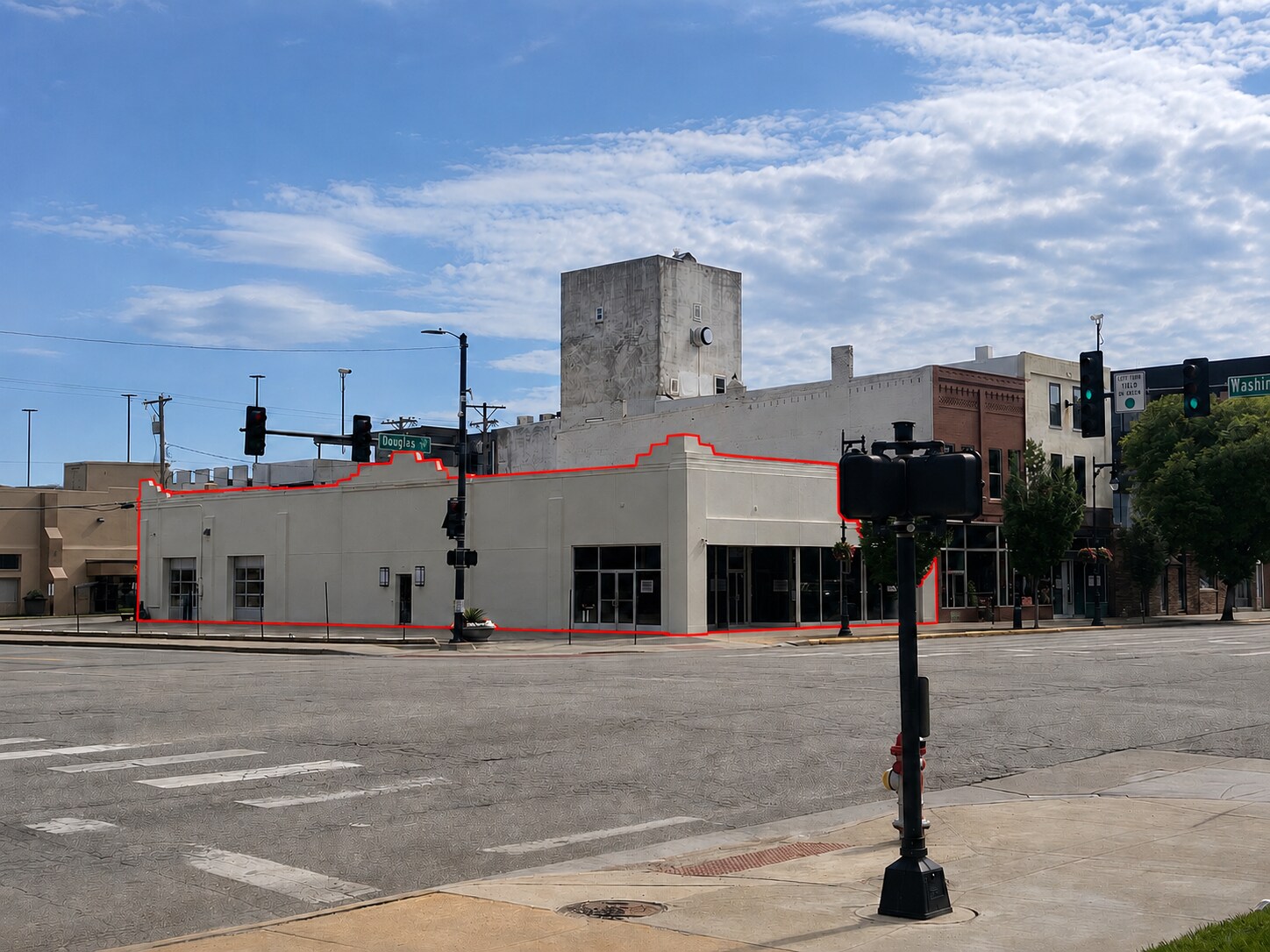 921 E Douglas Ave, Wichita, KS for Rent
