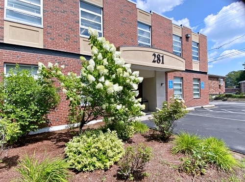 281 Cambridge St, Burlington, MA for Rent