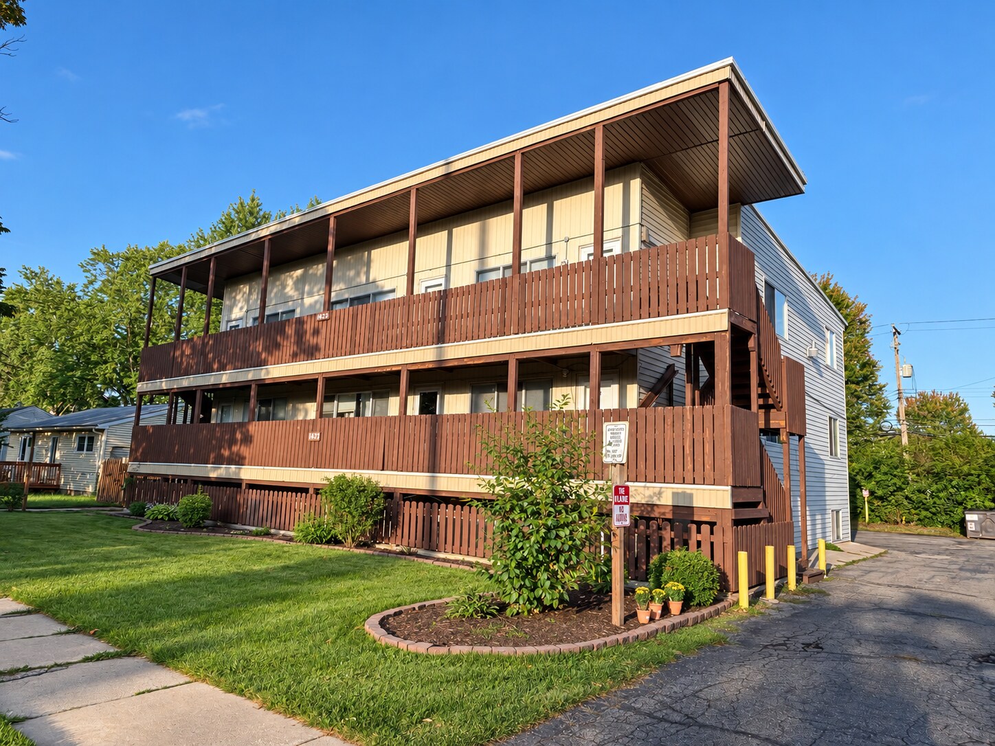 4823 S Pennsylvania Ave, Lansing, MI for Sale