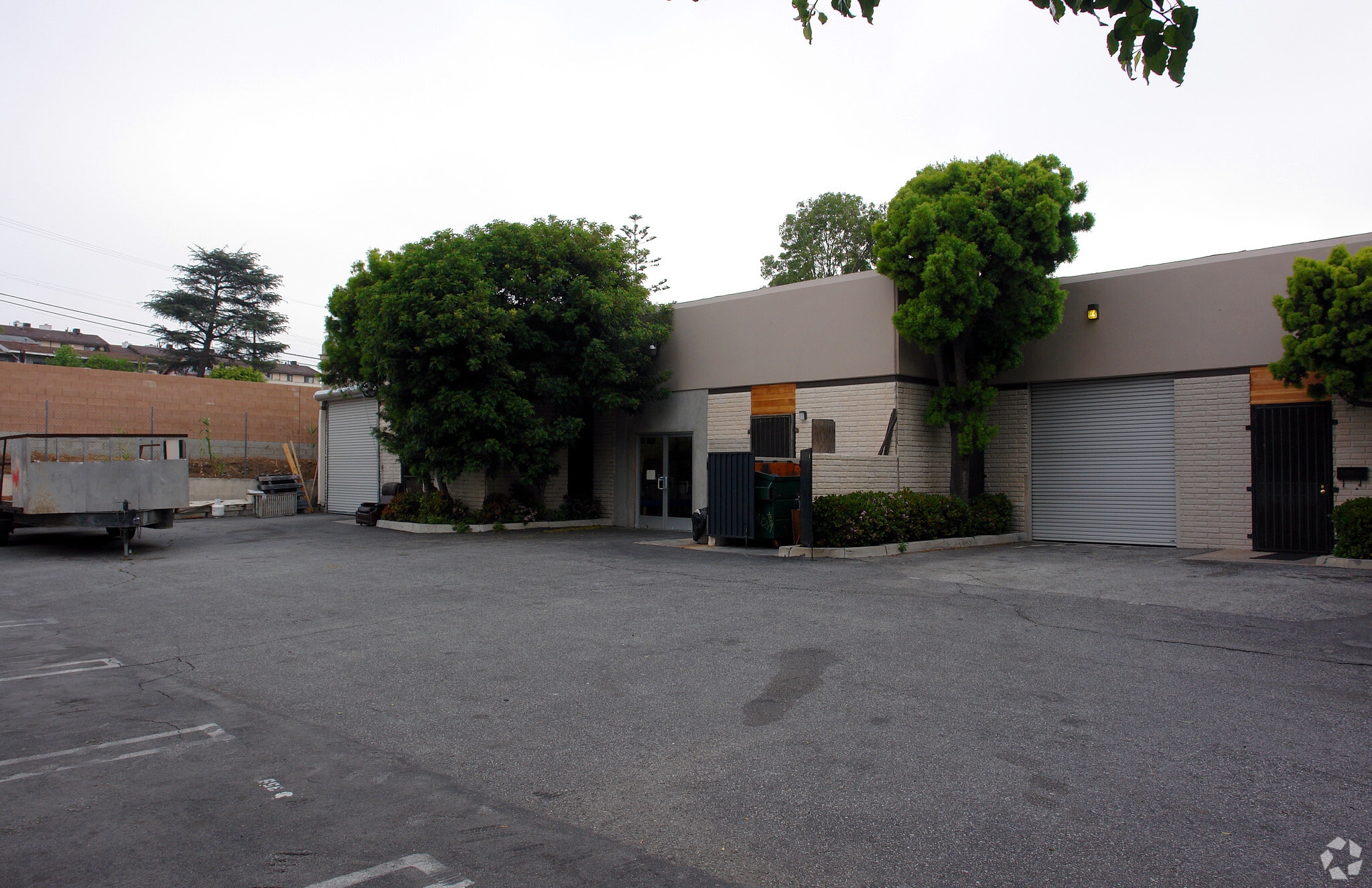 355-367 E Beach Ave, Inglewood, CA for Rent