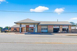 Eagle Lake, TX Service Station - 917 E Main St