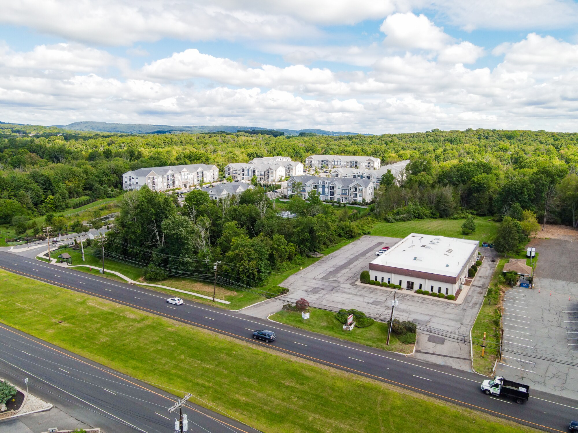 456 US Highway 22 W, Readington, NJ for Rent