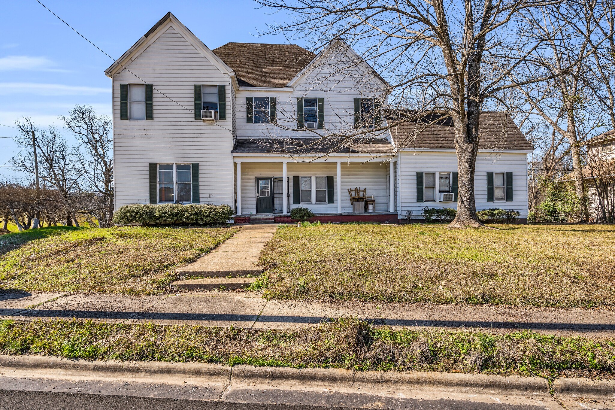 123 Cottrell st, West Point, MS for Sale