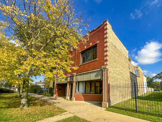 Chicago, IL Apartments - 9985 S Beverly Ave