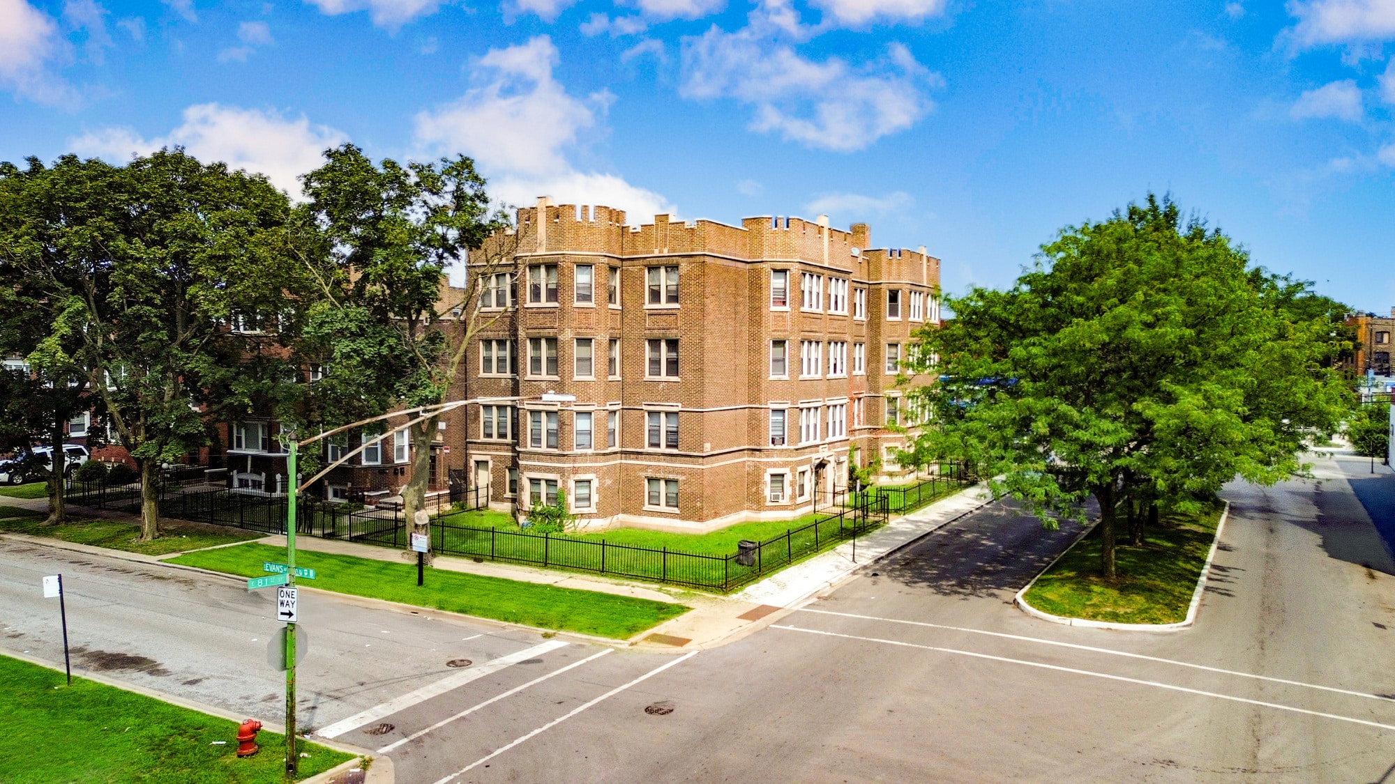 744 E 81st St, Chicago, IL for Sale