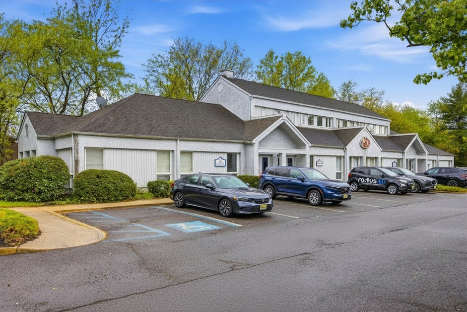 112 Haddontowne Ct, Cherry Hill, NJ for Sale
