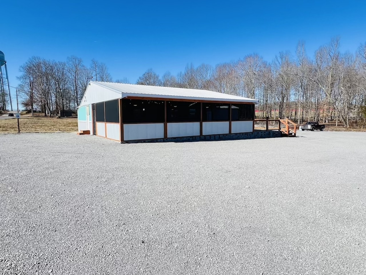 128 Airport Rd, Jamestown, KY for Sale