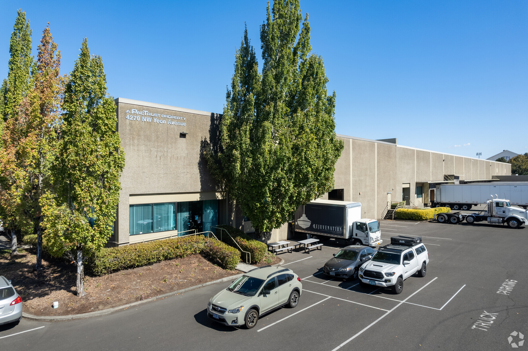 4240-4270 NW Yeon Ave, Portland, OR for Rent