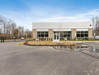 Woodford, VA Specialty - 6701 Dominion Garages Ave