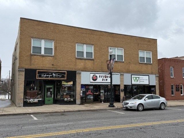 216-220 Main St, Hobart, IN for Rent
