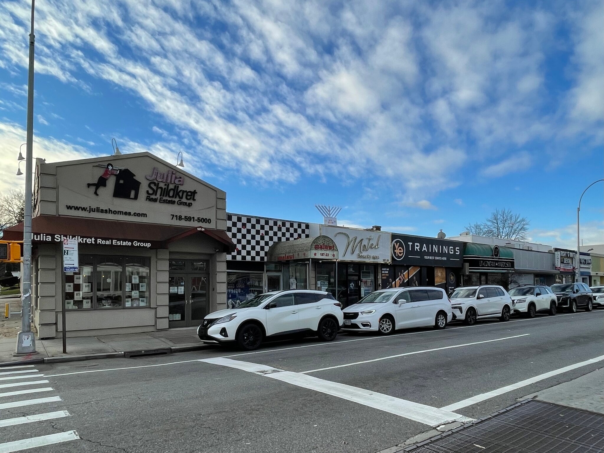 18712 Union Tpke, Fresh Meadows, NY for Rent