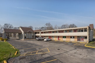 Cleveland, OH Hospitality - 22115 Brookpark Rd
